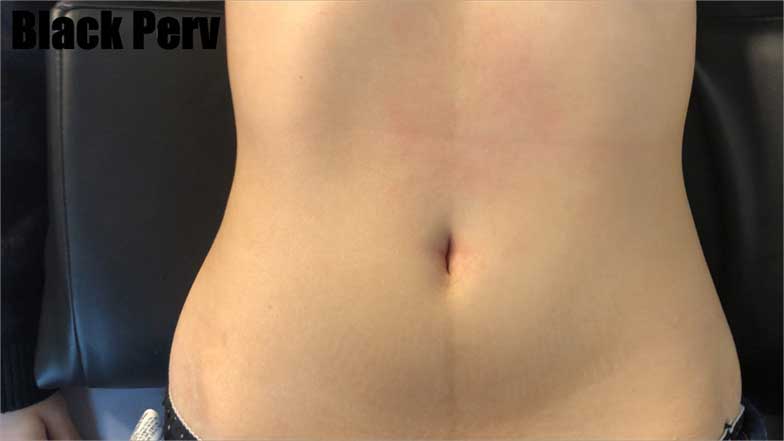 綺麗なおへそとくびれのある女子大生にヘソ責め＆腹パンチ！